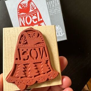 NWT Yellow Owl Workshop “Noel” rubber stamp, new in box